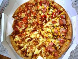 The Weird World Of Japanese Pizza Japanese Pizza Just Pizza Pizza