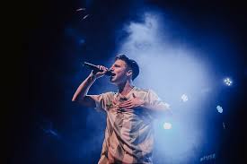 Raperos2018 Fotos De Fondo De Pantalla Modelos Fotografia Fondo De Pantalla Simpson