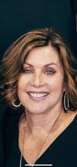 Suzanne Robb's Instagram, Twitter & Facebook