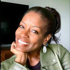 Blues Clues singing Jagged Edge. 😂😂😂