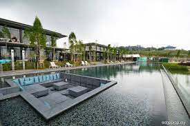Aerial view of emerald hills alam damai completion 2022. Guocoland Unveils Emerald Hills Targets 50 Take Up Rate For First Phase By Year End The Edge Markets