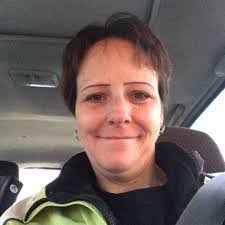 Karen Beauchamp's Instagram, Twitter & Facebook