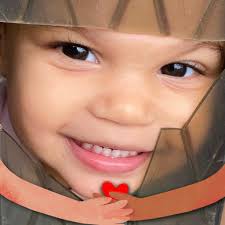 🌸🌺 As many of you already know, Amy's diary is pretty much full until  November. But here's something that you may not know. We open at 10am, but  Amy's usually at the