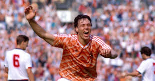 The bottom was just made wrong! Van Basten Would Have Shattered All Manner Of Records Without Injuries