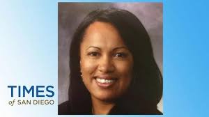 Ebony Shelton's Instagram, Twitter & Facebook