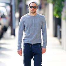 Charlie hunnam on getting covid & crazy dinner with madonna. Charlie Hunnam Has Regular Guy Workout Style Nailed Gq