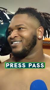 🔥 #TheJ5Network 🔥 @patmcafeeshow 🎥 🤔🤔🤔 Follow @thej5network ✓ Comment  Below 👇 ✓ Like The Post 💚 ✅️ Road to 75K 🚗 (📸🎥Via: ESPN) (Tags🔖) #j5  #birdgang #gameday #flyeaglesfly #ganggreen #bleedgreen #sportscenter #