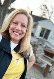 Kathleen Mele's Instagram, Twitter & Facebook