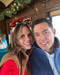 🎄🇺🇸🎁 Took our kids and grandkids