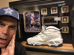 Men's shoe size conversion table between us, european, uk, australian & chinese shoe sizes and the equivalent of each shoe size in inches and centimeters. Lou Ferrigno Shaq Wears A Size 24 Shoe I Thought My Facebook