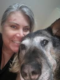 Vicious dog friendly to toe treading