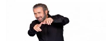 Μέσω μιας καυστικής διαδικτυακής σάτιρας και τους ήρωες των «δέκα μικρών μήτσων» επέλεξε ο λάκης λαζόπουλος να τοποθετηθεί. O Lakhs Lazopoylos Spaei Thn Siwph Toy Kai Karfwnei Reporter Cyprus Celebrity