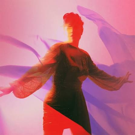 Salió “Bailaré”! 🪩 Ya pueden escuchar el primer adelanto del regreso  discográfico de @mimimauraoficial 🎙️ “Bailaré” da inicio a una nueva etapa  artística de la cantante y anticipa un álbum muy espec