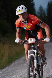 Daniel Federspiel Kampft Mit Um Den Sieg Flachau Mountainbike Marathon