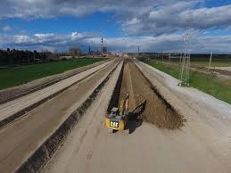 / ˈ ɑːr əl /, french: Arles Info Digue Arles Tarascon Des Travaux Gigantesques Pour Lutter Contre Les Inondations