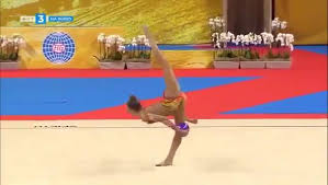 Для сашули (ogoo арина аверина обруч) — танец 01:33. Stretching Studio Arina Averina Myach Aa Chempionat Mira 2018 Bolgariya Sofiya Facebook