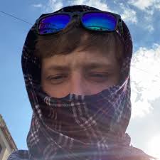 Stream Reece Holmes music