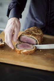 Gordon Ramsay S Christmas Beef Wellington Recipe Beef Wellington Christmas Food Dinner Gordon Ramsay Recipe