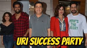 Oyunculuk çıkışını 2002'de odia filmi dharini ile yaptı. Vicky Kaushal Yami Gautam Mohit Raina Kirti Kulhari Success Party Of Film Uri With Whole Team Youtube
