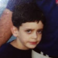 I'm 30 years old today! 🥳 Three whole decades of life that I'm super  thankful for. I've been feeling a lot like the second slide lately, but I  know I'll be feeling