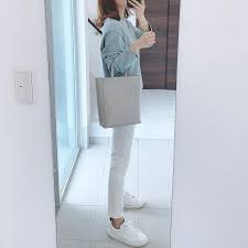 少し前に買ってたguのカットソー グリーンも可愛いけど ブルーも可愛かったから買い足そうかなー 今日は 長男の支援学校の同じクラスのお友達3人が ママと一緒に家に遊びに来てくれました 急に学校がなくなって 子どもがストレス溜まってる と