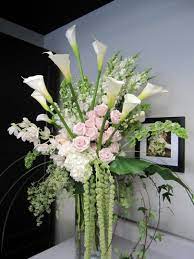Hugedomains Com Large Floral Arrangements Tall Flower Arrangements Modern Flower Arrangements