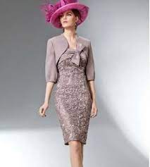 Completa l'outfit con gli accessori sposa adatti. Abiti Mamma Sposo Pignatelli Dresses Knee Length Wedding Dress Mother Of Bride Outfits