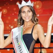 We did not find results for: Splendida Rachele Risaliti Ha Sbancato A Miss Italia E Tutti Sono D Accordo Sulla Sua Elezione Ma Piu Di Uno Ha Notato Quella Strana Somiglianza Che Sta Facendo Impazzire Il Web E Voi
