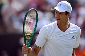 Hubert Hurkacz - Jan-Lennard Struff w czwartej rundzie Wimbledonu. Relacja na żywo