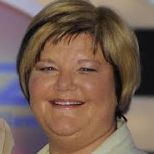 Barbara Dill's Instagram, Twitter & Facebook