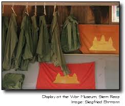 Cambodia), là một quốc gia nằm trên bán đảo đông dương ở vùng đông nam á. A Flag With A Tortured Past The Khmer Rouge Flag