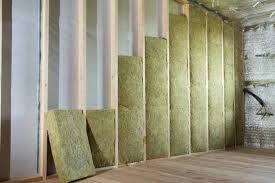 Le prix de l'isolation des murs est complexe à chiffrer, car il va dépendre de nombreux facteurs comme de l'ampleur des surfaces à isoler, de l'état de l'habitat, du type de matériaux isolant employé ainsi que des aides reçues. Beneficier Isolation Mur Interieur Cout Avis Up Expert
