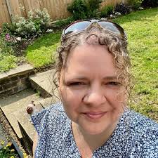 I think I am going to close my business and get a job. I'm just so lost. I  really feel like I need another person to do it with me. I'm really