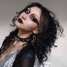 🕷𝕬𝖑𝖎𝖈𝖊 𝕮𝖗𝖔𝖘𝖘🕷️