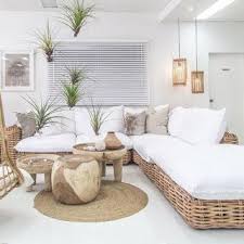 46 Stunning Rattan Sofas For Your Lovely Family Rattan Rattanfurniture Rattanchair Rattandiningchairs Ratta Beach House Interior Home New Living Room