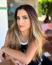 Roberta Marin (@beta_marin) • Instagram photos and videos