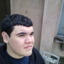 Richard Ibarra (@AngelValentino)