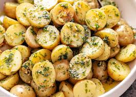 Boiled red potatoes with garlic and butter. Garlic Browned Butter Baby Potatoes Recipe How To Cook Baby Potatoes Eatwell101