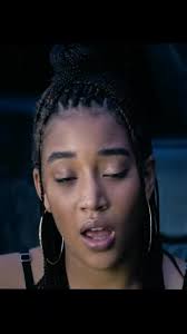 Starr Carter is constantly switching between two worlds — the poor, mostly  black neighborhood where she lives and the wealthy, mostly white prep  school that she attends. The uneasy balance between ...