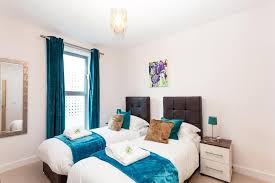Thomas lord cromwell, elizabethan play. Self Contained Town Centre Apartments Cromwell Rd By Helmswood Serviced Apartments Redhill Updated 2021 Prices