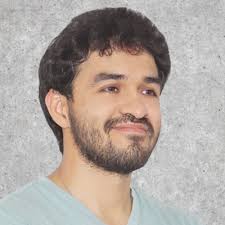 Renzo Paredes Jaramillo