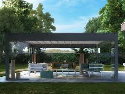 Freistehende Motorisierte Terrassenuberdachung Mit Faltdach Rialto By Pratic F Lli Orioli Terassenideen Pergola Plane Pavillon Uberdachung