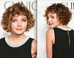 What hairstyle suits a round face? 15 Popular Short Curly Hairstyles For Round Faces