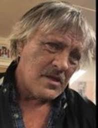 Carrie Caudill's Instagram, Twitter & Facebook