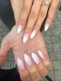 Pin Von Jasmin Heidt Auf Nageldesign In 2020 Nagelmuster Nagel Muster Nageldesign