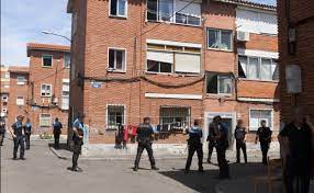 Check spelling or type a new query. Dos Detenidos Tras Un Tiroteo En El Barrio Vallisoletano De Las Viudas El Norte De Castilla