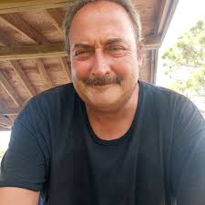 Guys kindly Young ndine emma