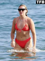 Alessia Russo Nude Photos & Videos 2025 | TheFappening