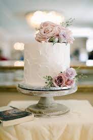 Fresh Cake Flowers In Shades Of Blush Mauve And Lavender Fresh Flower Cake Simple Wedding Cake Floral Cake