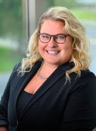 Paula Bernier's Instagram, Twitter & Facebook